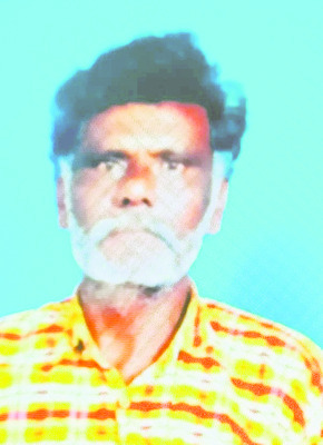 ఆగి ఉన్న లారీని ఢీ కొట్టిన ఆర్టీసీ బస్సు2