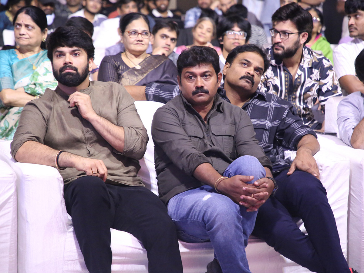 Aadi Sai Kumar : Shambhala Movie Pre Release Event Photos16
