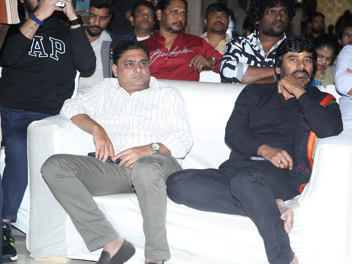 Aadi Sai Kumar : Shambhala Movie Pre Release Event Photos6