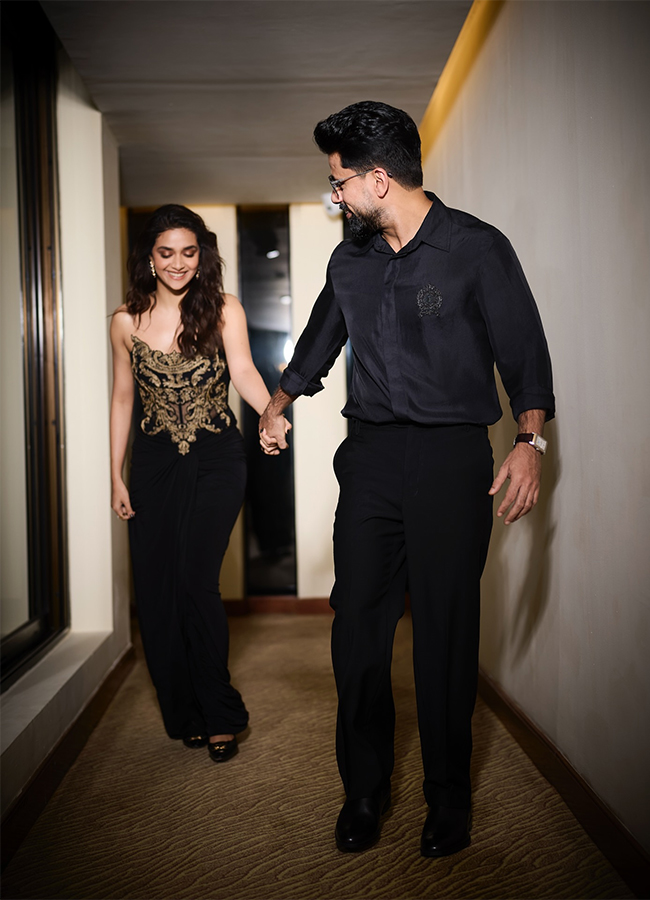 Actress Keerthy Suresh And Nani Wife Dance Viral Photos5