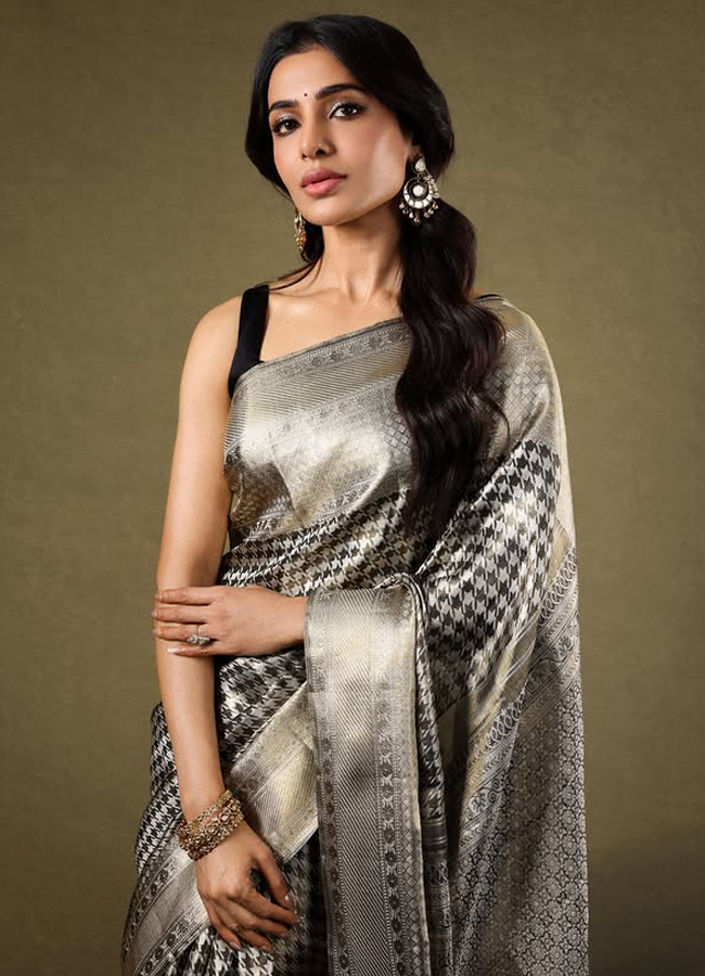 Samantha latest pictures in a saree goes viral8