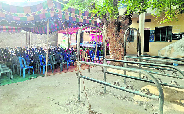 సమస్యలతో స్వాగతం2