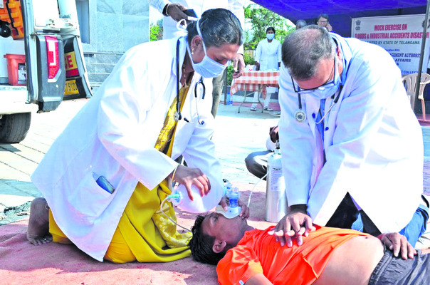 వాస్తవికతను మరిపించేలా..1