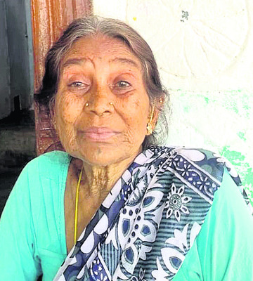 మూడు దశాబ్దాలు.. ఒకే కుటుంబం4