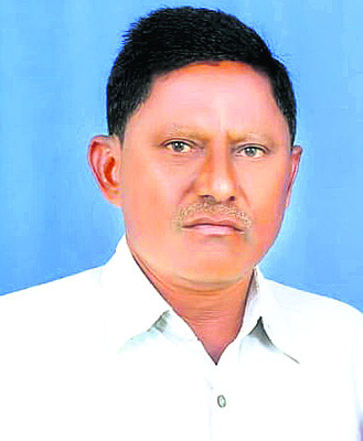 మూడు దశాబ్దాలు.. ఒకే కుటుంబం6