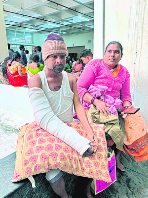 సహజత్వం కోల్పోయిన జీవితాలు.. అర్ధాకలి బతుకులు.. దారి లే7