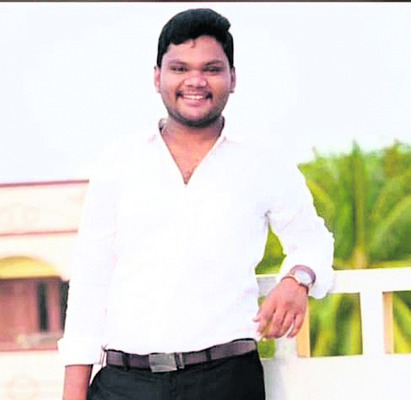 చందన, సీఎంఆర్‌లో లక్కీ డ్రా1