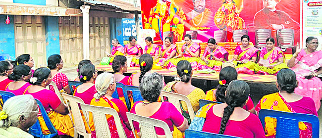 భట్టిప్రోలులో హిందూ సమ్మేళనం 
1