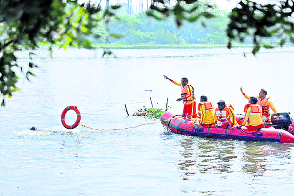 మాక్‌ డ్రిల్‌ అదుర్స్‌
1