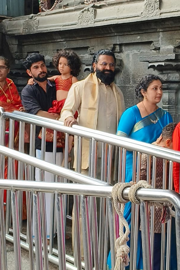 Rishab Shetty visited the Tirumala Sri Vari Temple Photos9