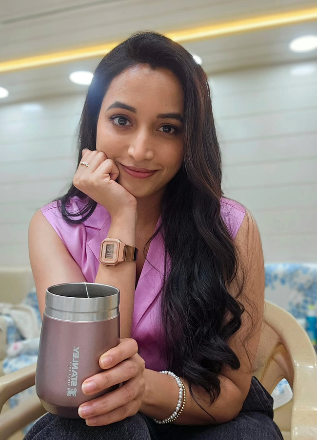 KGF movie beauty Srinidhi Shetty shared photos with memories of 2025 (Photos)4