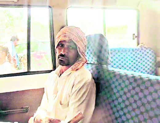 కోర్టు ఆవరణలో మరదలిపై బావ దాడి1