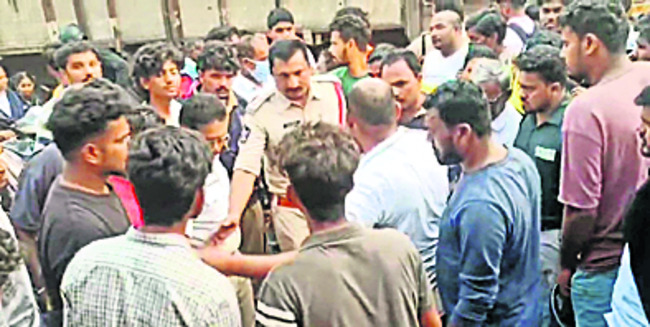 గండం గడిచింది.. 2