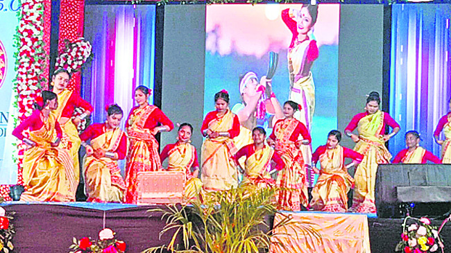 విద్యతోనే సమాజ వికాసం 2