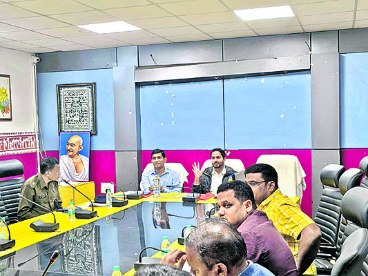 సమాజ శ్రేయస్సులో  విద్యార్థుల పాత్రకీలకం 1