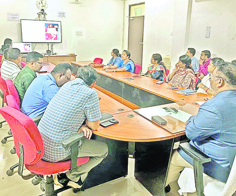 కొనసాగుతున్న ధనుర్మాస పూజలు 4