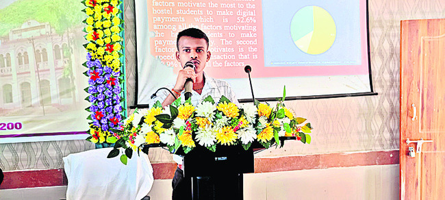 శ్రీకృష్ణచంద్ర గజపతి కళాశాల సెమినార్‌2