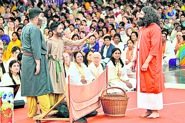 6,012 టన్నుల యూరియా పంపిణీ : డీఏఓ 3