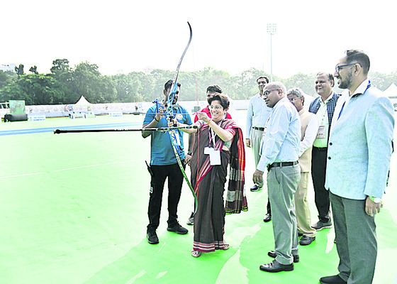 అట్టహాసంగా పీసా మహోత్సవ్‌ 3