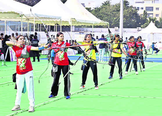 అట్టహాసంగా పీసా మహోత్సవ్‌ 5