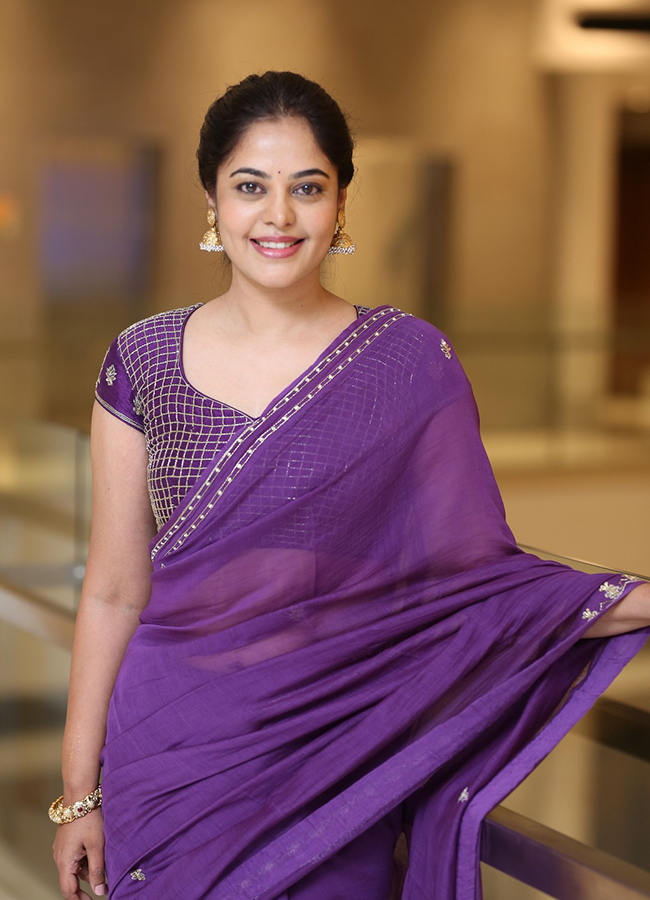 Dhandoraa Movie : Tollywood Actress Bindhu Madhavi HD Photos12