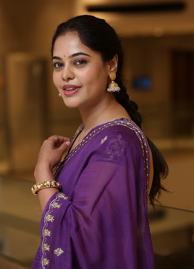 Dhandoraa Movie : Tollywood Actress Bindhu Madhavi HD Photos15