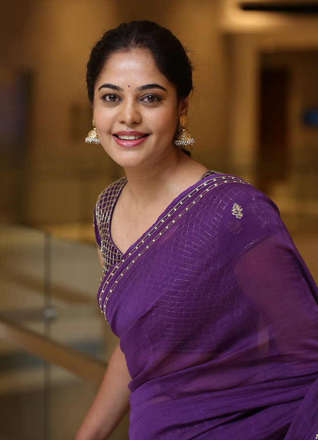 Dhandoraa Movie : Tollywood Actress Bindhu Madhavi HD Photos16