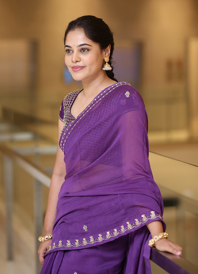 Dhandoraa Movie : Tollywood Actress Bindhu Madhavi HD Photos6