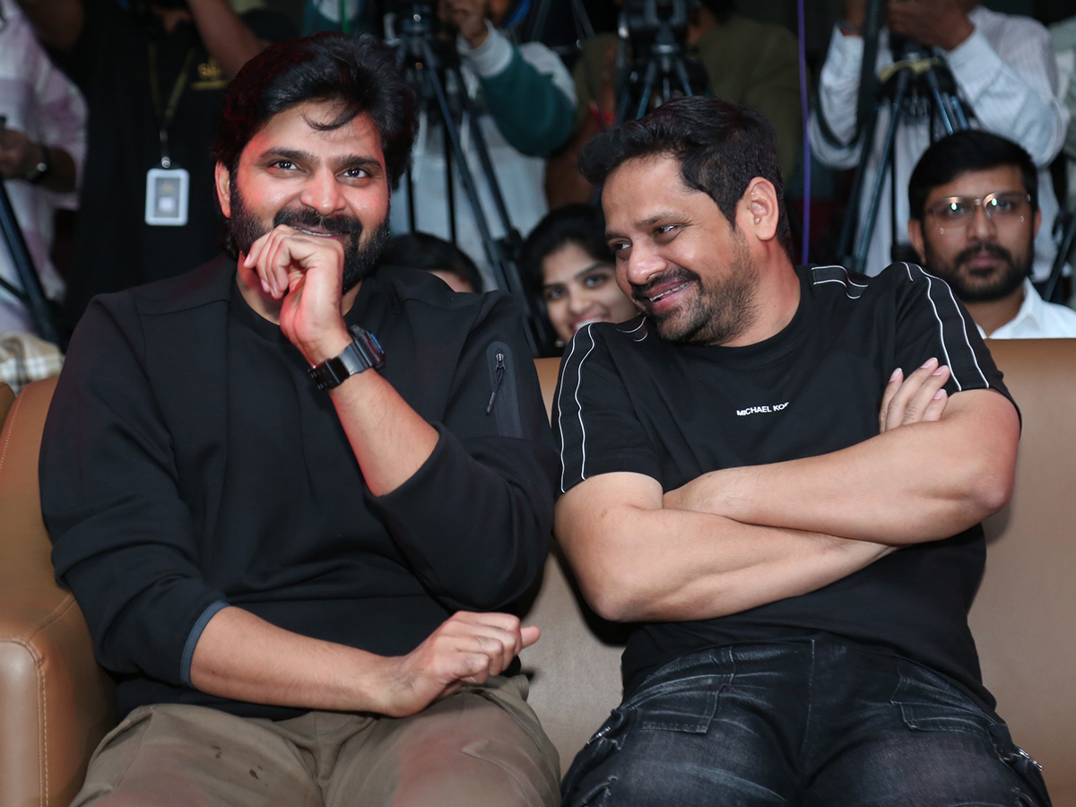 Eesha Movie Pre Release Event Photo Gallery2