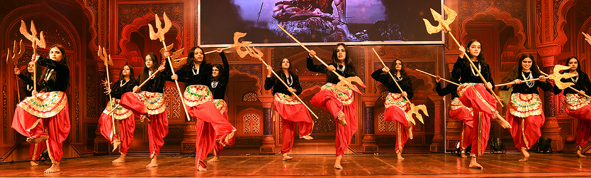 The students of Villa Marie College gave a stunning performance14