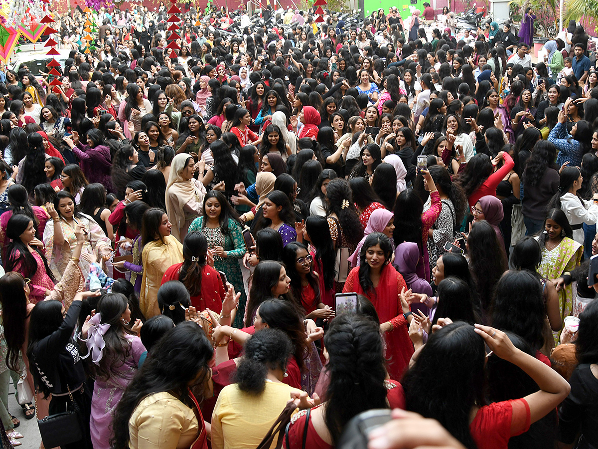 The students of Villa Marie College gave a stunning performance2