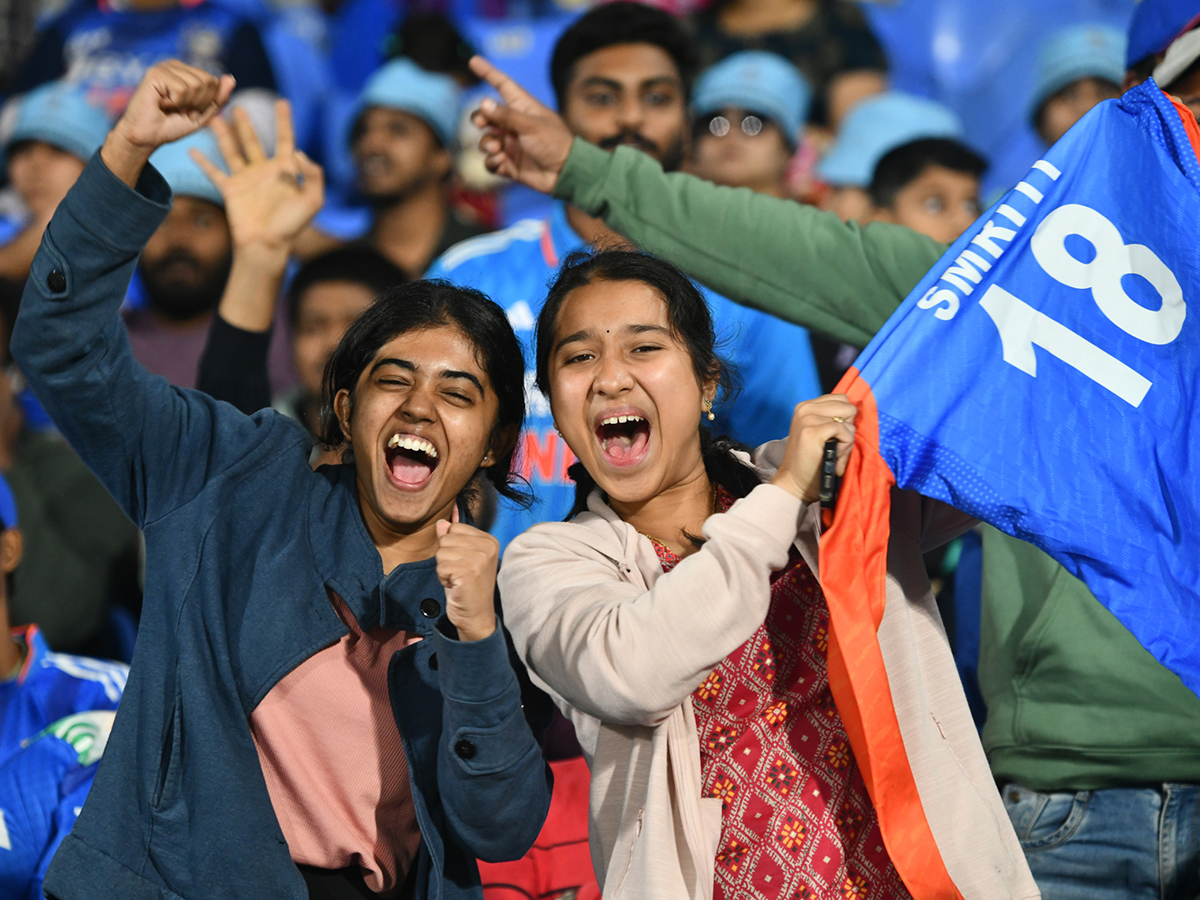 second T20I cricket match India and Sri Lanka in Visakhapatnam10