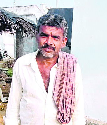 చేదెక్కిన నల్ల చెరకు 1