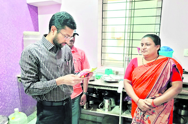 వైద్యాధికారులపై చర్యలేవీ?1