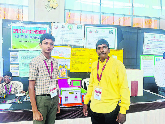 భక్తిశ్రద్ధలతో క్రిస్మస్‌ జరుపుకోవాలి 1