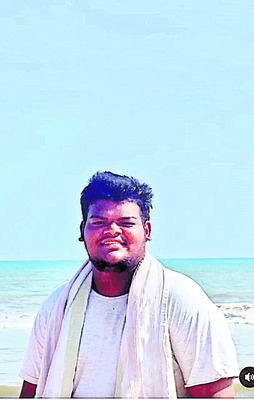 పేద విద్యార్థినులకు సైకిళ్లు పంపిణీ 2