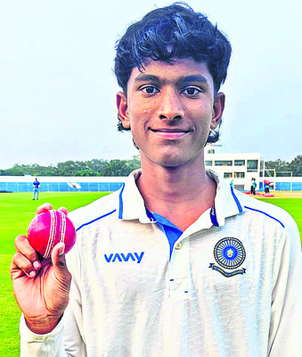 కూచ్‌బెహర్‌ ట్రోఫీ ప్రీ క్వార్టర్‌ ఫైనల్‌ ప్రారంభం2