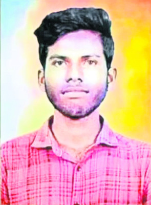 యువకుడి ఆత్మహత్య 
1