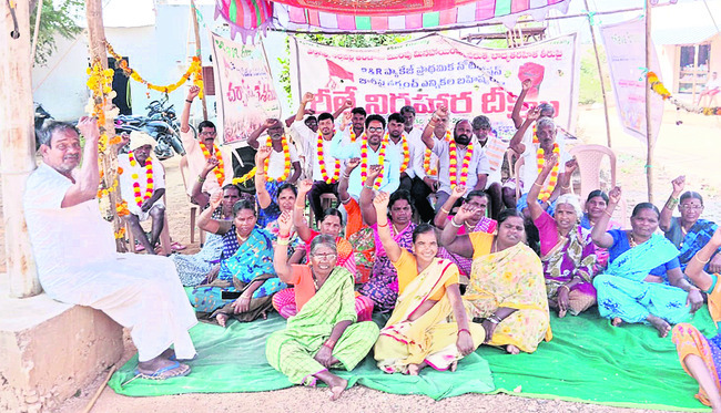 27న లక్ష్మీనరసింహస్వామి కల్యాణోత్సవం 
2