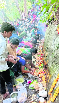 సంప్రదాయానికి ప్రతీక కందికొత్తలు1