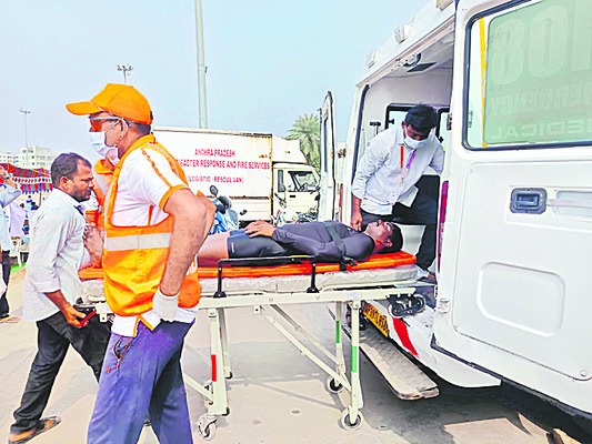 కృష్ణానదిలో ఎన్డీఆర్‌ఎఫ్‌ బృందాల మాక్‌ డ్రిల్‌ 1