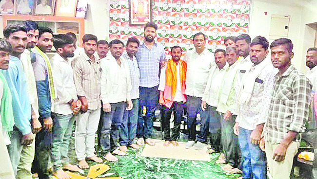 గ్రామాభివృద్ధే లక్ష్యం కావాలి 
1