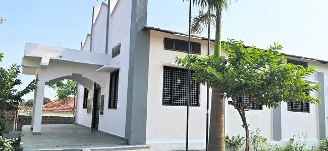 క్రిస్మస్‌ వేడుకలకు చర్చీల ముస్తాబు 1