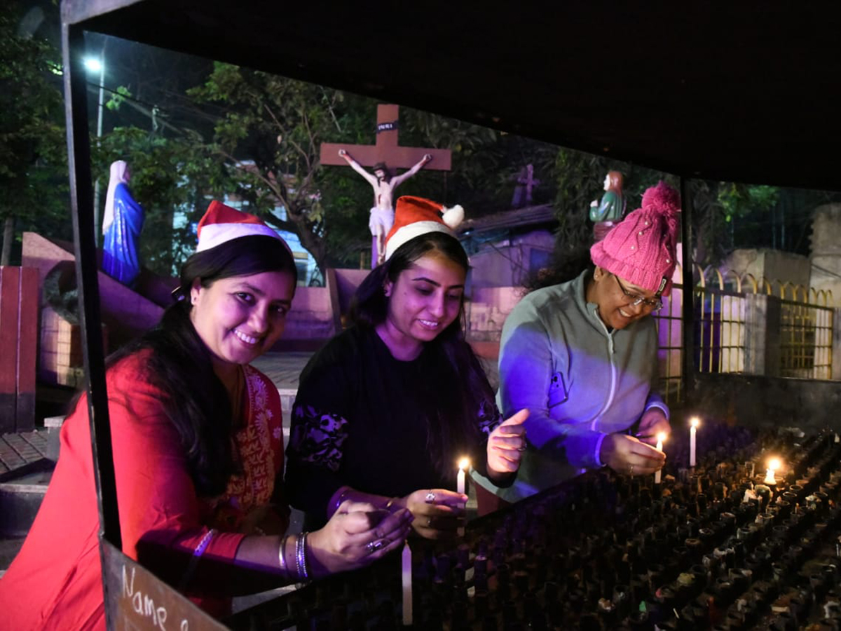 Christmas 2025 Celebrations In Hyderabad Photos7