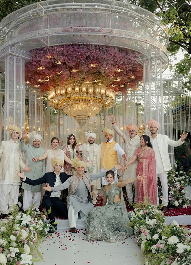 Hrithik Roshan Cousin Eshaan Roshan Wedding Photos12