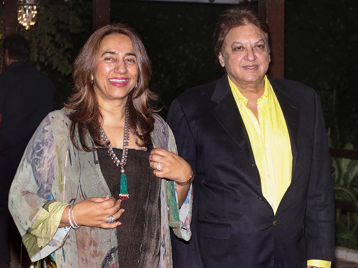 Hrithik Roshan Cousin Eshaan Roshan Wedding Photos4