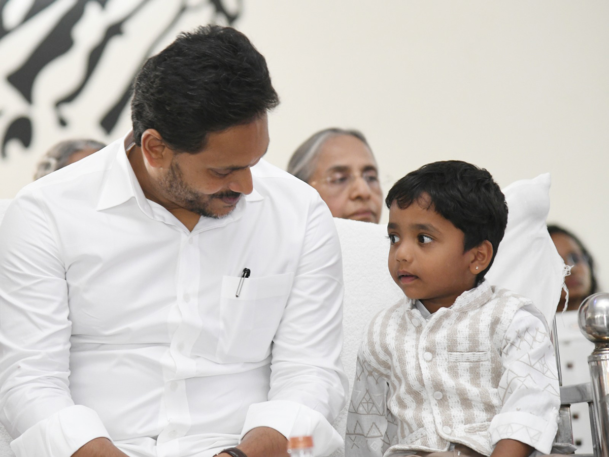 YS Jagan Christmas Celebrations at CSI Church Pulivendula14