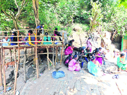 సౌకర్యాలే కనం! 1