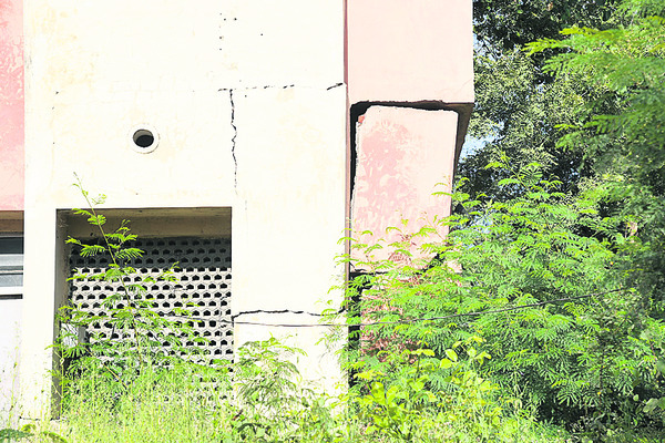 పండుగకు రైలు కూత పెట్టేనా..!3