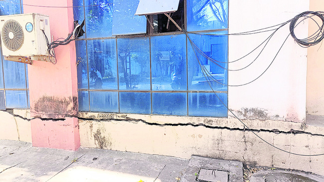 పండుగకు రైలు కూత పెట్టేనా..!1